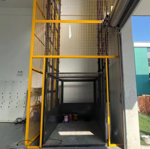 佳木斯导轨式升降机助力物流园破解运输难题