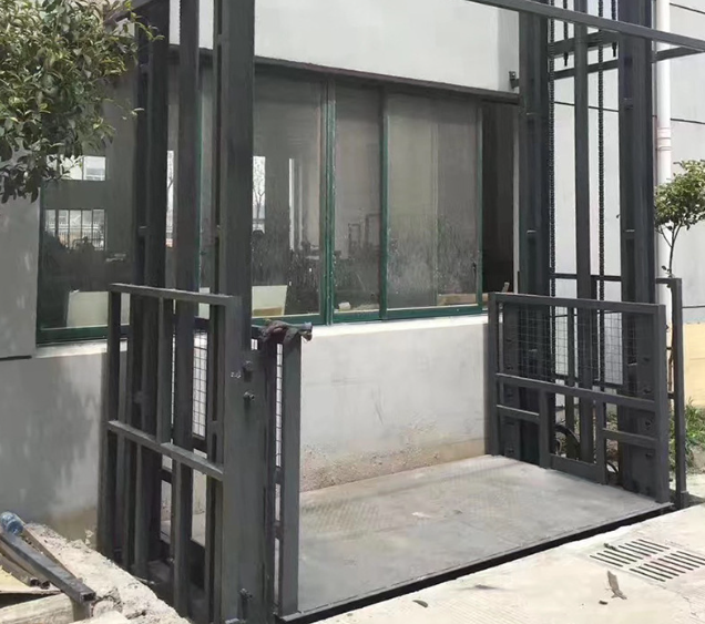 佳木斯导轨式施工升降机助力民生工程提速增效